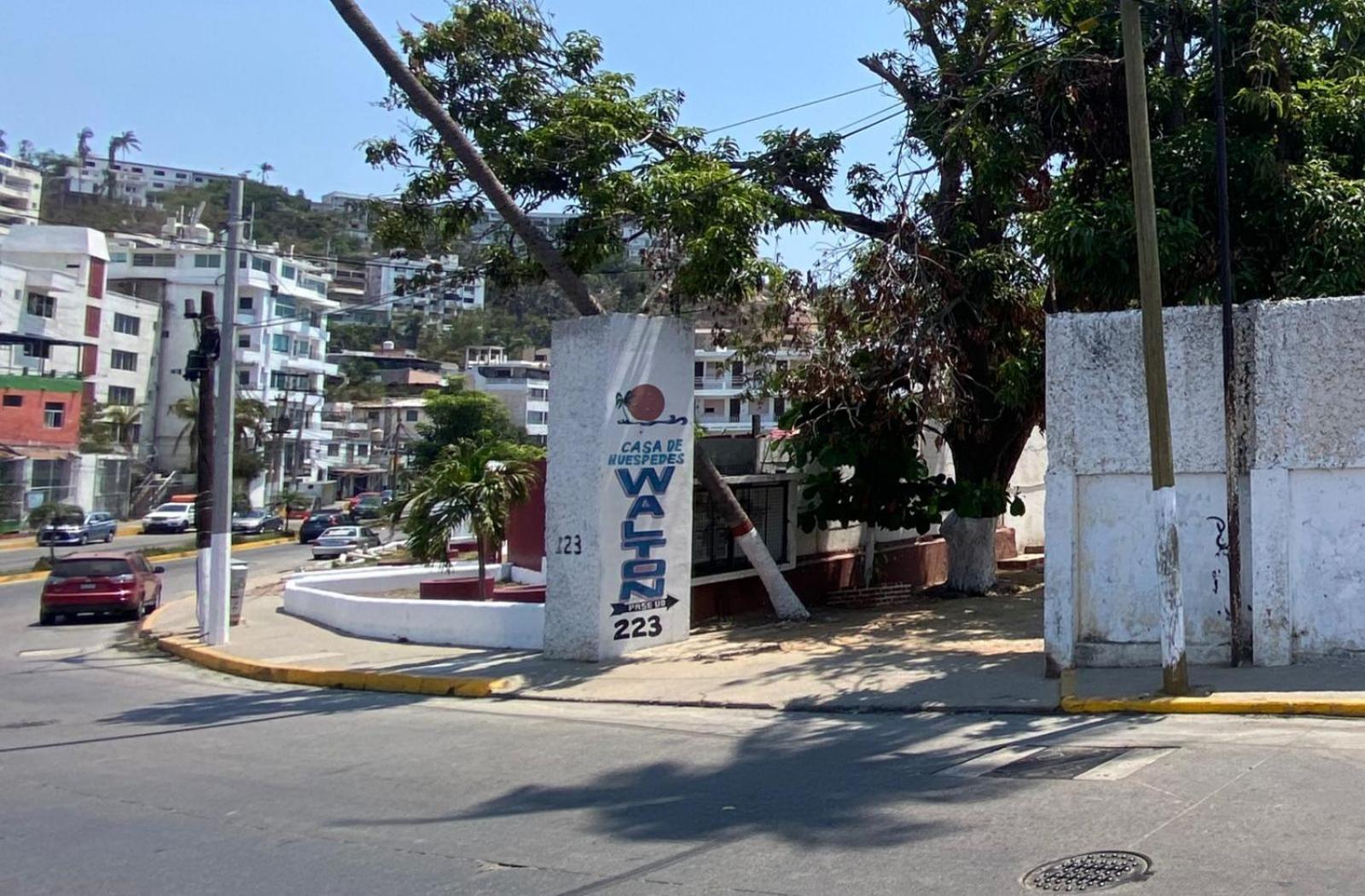 Hotel Casa De Huespedes Walton Acapulco Exterior foto