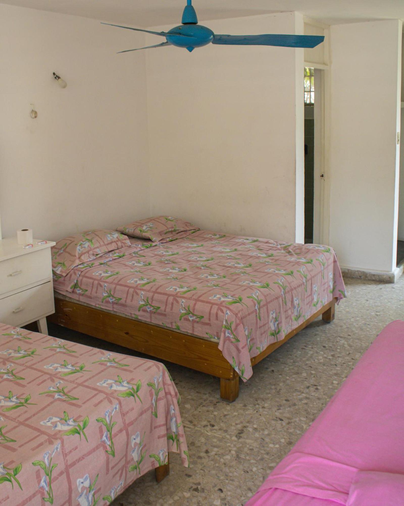 Hotel Casa De Huespedes Walton Acapulco Exterior foto